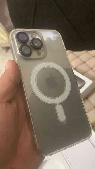 آيڤون 15 برو ماكس ماستر نضيف كلش سعره مليون 1 ***********
