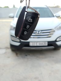 للبيع سنتافا 2016 ألموصفات بصمه كشن كهرب وا مساج ماشيا 160 حقيقي السيا...