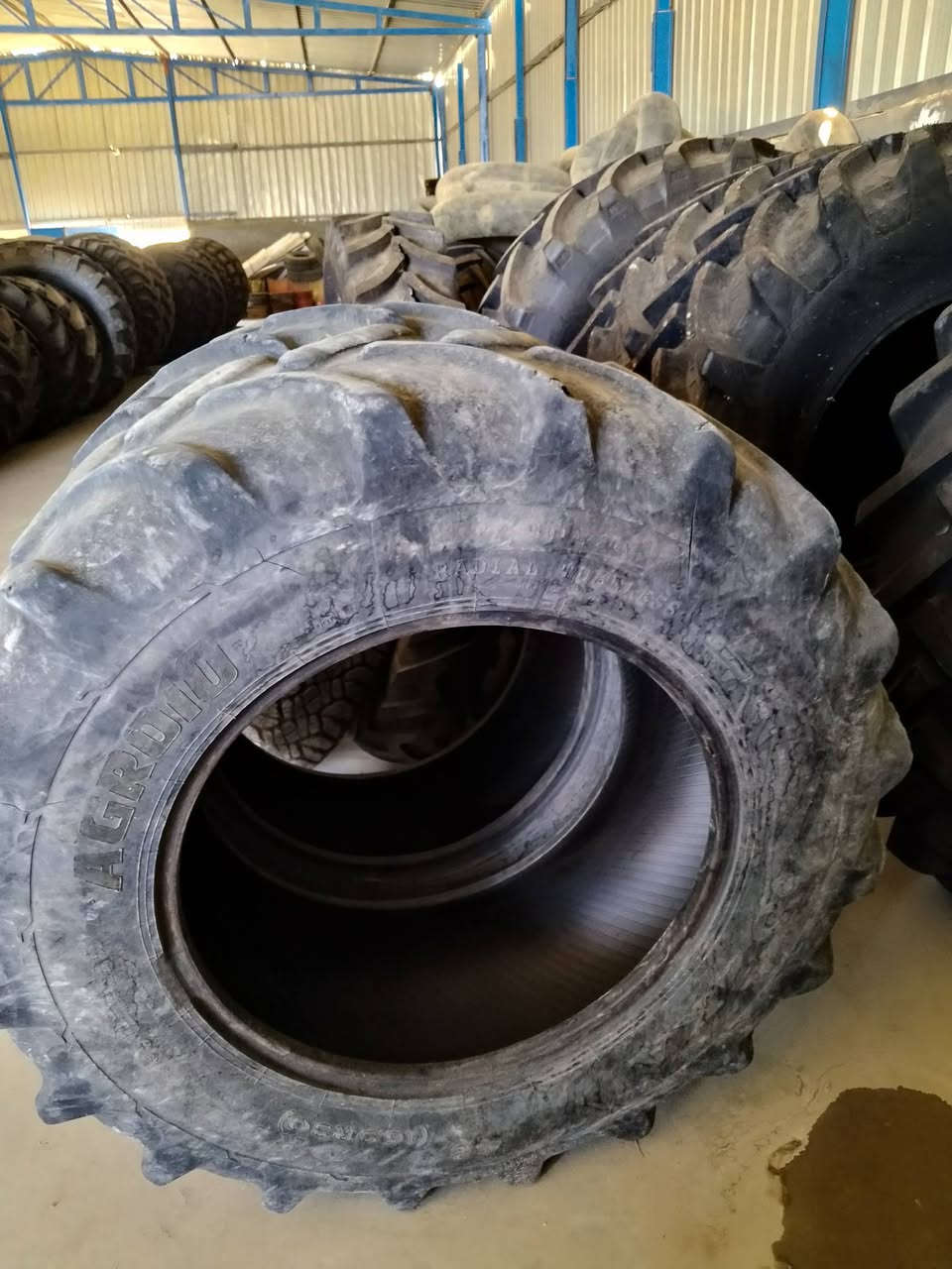 540/65/30
زوج اطارات للبيع نضافته 40/100 بي فقط فطور وما عابره ينشد جوبلس سعره 480 الف وبي مجال بسيط 
***********
متوفره في مجمع (ابو شعلان للاطارات الزراعيه )
محافظة بابل -ناحية الشوملي-طريق شوملي دغاره -بالقرب من سيطرة ابا ذر-امام مدينة الروان السكنيه

