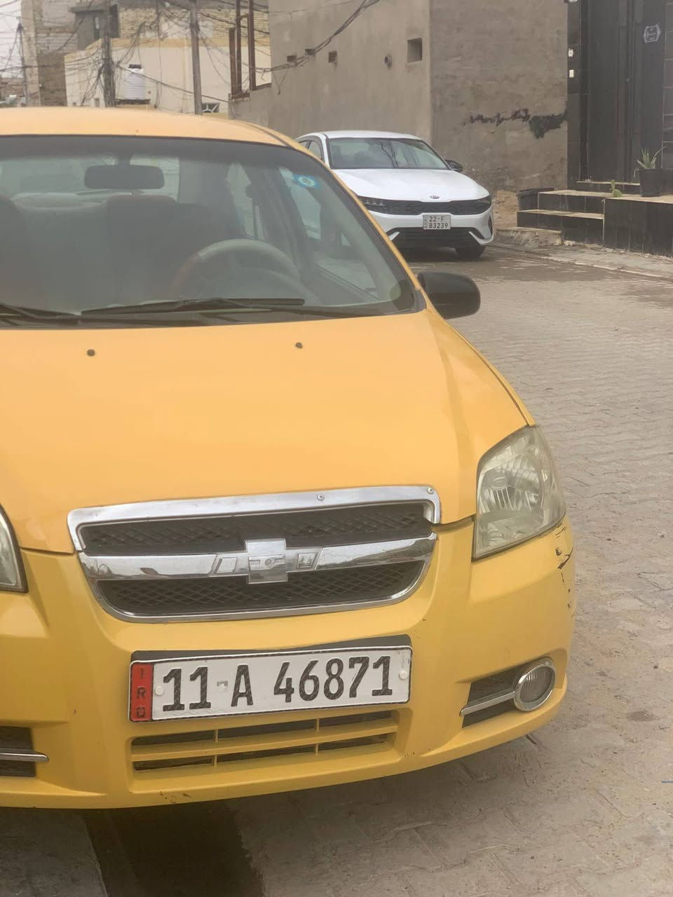 السلام عليكم افيو مديل 2011 شركة العامه السيارات بلادي اصفر خليجي رقم بغداد دولي مداور ثاني يوم مصفره هيئه وغرامات مروريه مكينه كير حداديه تخم تاير جاهزه من كلشي مكان سياره النجف راعيه ابو سنويه نجف يمي بيه بنيد صبغ وباب وره ربعه مكفوله من ضربه القويه رقم الهاتف *********** سعر 50
