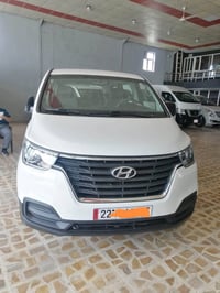 هـیوانداي ستاركس ٢٠٢١ بانزین گێر اتوماتیك  مكفولة  بدون صبغ  بدون بارد...