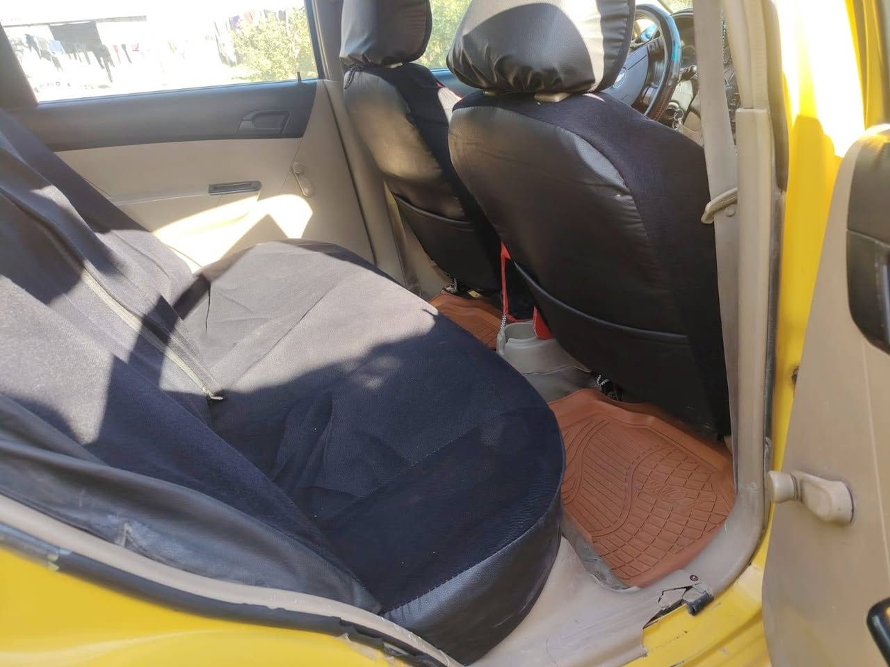 افيو موديل 2011مكفوله جاهزه مال بيت حلوه السياره السعر 55 العنوان بابل***********
