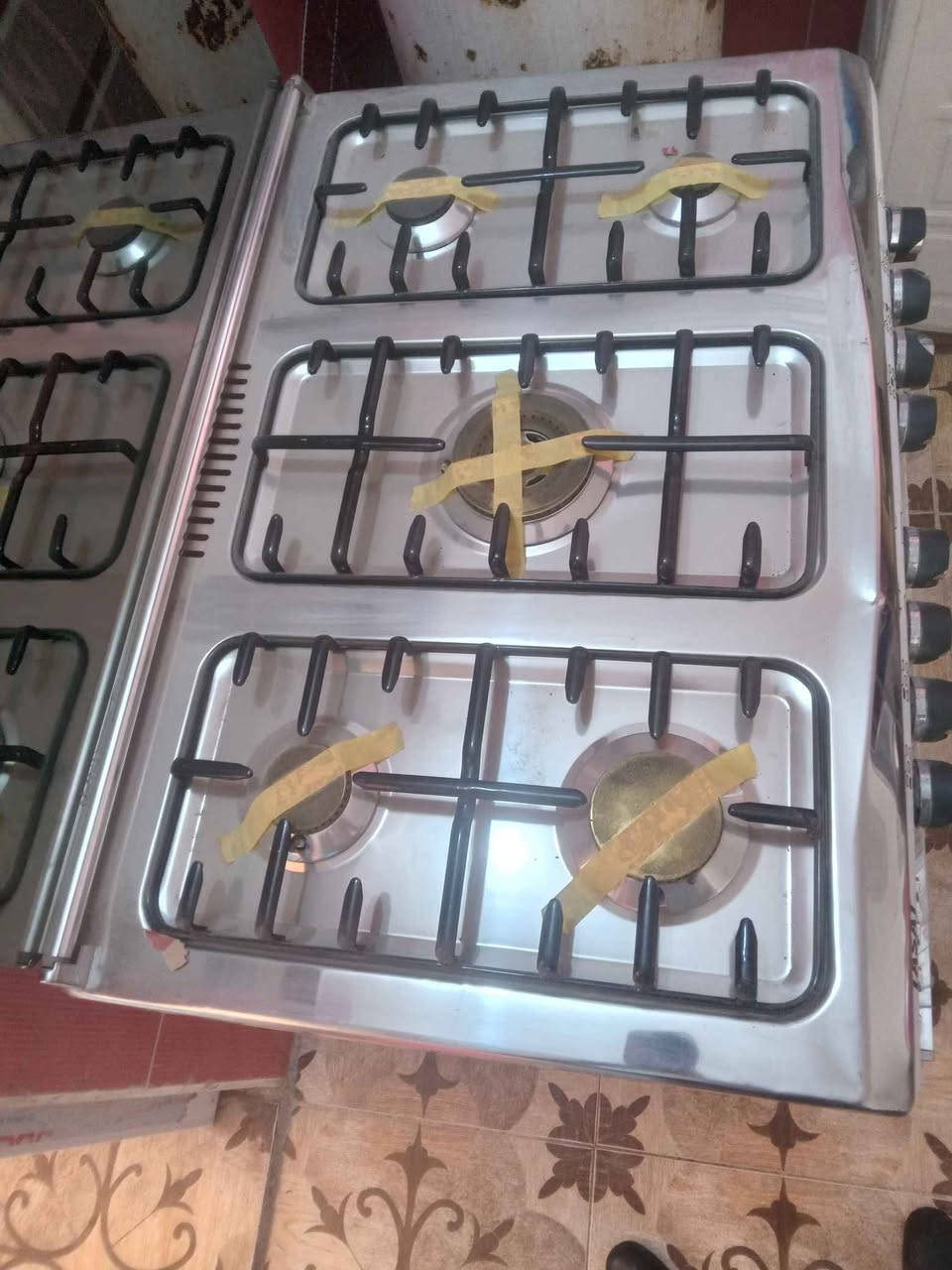 طباخ ايطالي جديد غير مستعمل السعر ٤٥٠ قفل للبيع مكاني ديالى خانقين للتواصل *********** خناقين, ديالى
