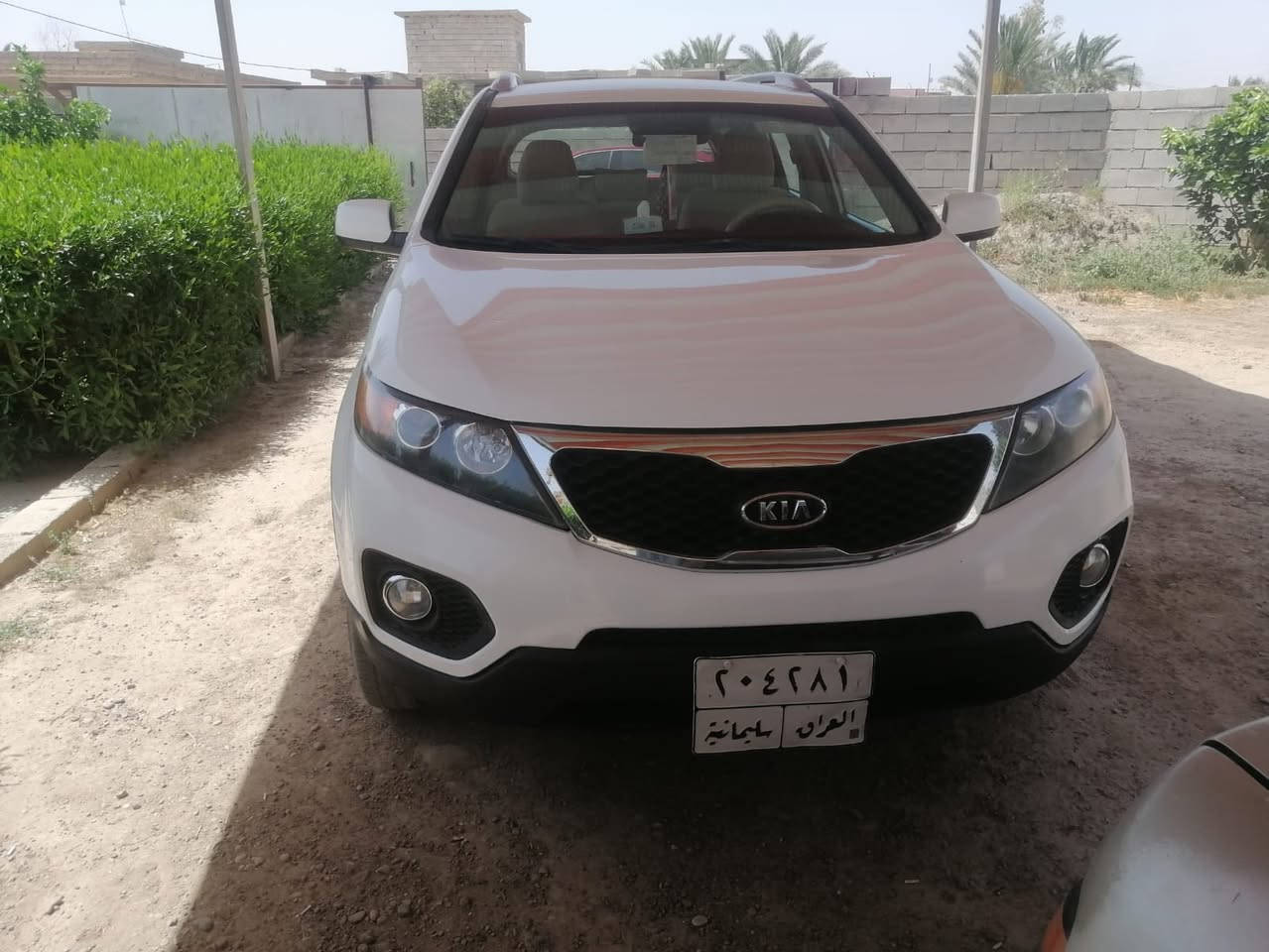 مكلف بالنشر  السلام عليكم 
للبيع او امراوس سورنتو ٢٠١١ خليجي محرك 4 بدون ضرر فقط بارد شويه  بل باب سنوية رقم سليمانيه منتهيه صار شهرين 

للاستفسار الاتصال على ***********
