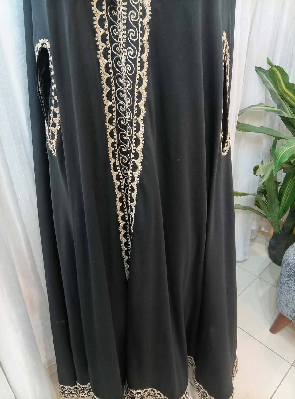بنات وفرتلكم عبايات سوداء بسيطة وأنيقة 🖤
مريحة باللبس 
مناسبة جداً لمحرم وعاشوراء

السعر: 8 آلاف فقط 🔥
فري سايز تلبس الكل
للحجز خاص + توصيل بسمايه الف


**إذا كنت صاحب هذا الإعلان وتريد حذفه لأي سبب، رجاءا أرسل رسالة إلى الدعم الفني**