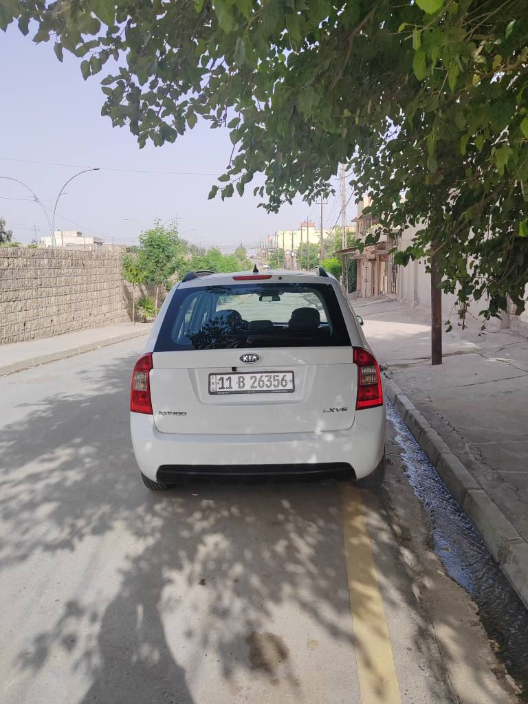 كيا روندو 2008 
محرك6 سلندر  2700
باسمي (اني شرعيها) 
رقم بغداد الحديث (مسطرة)
سنوية لل2030 
شرط التحويل
كير ومحرك شرط
وتبريد أيضآ 
بيها ٣ قطع
 ١) جاملغ الامامي الايمن  معدل عل بارد 
٢)والجاملغ الخلفي بي شبرين معجون 
٣) والباب الخلف السايق صبغ
بدون دواخل شرط
السعر 109
للإستفسار الاتصال على الرقم
*********** موصل, نينوى
