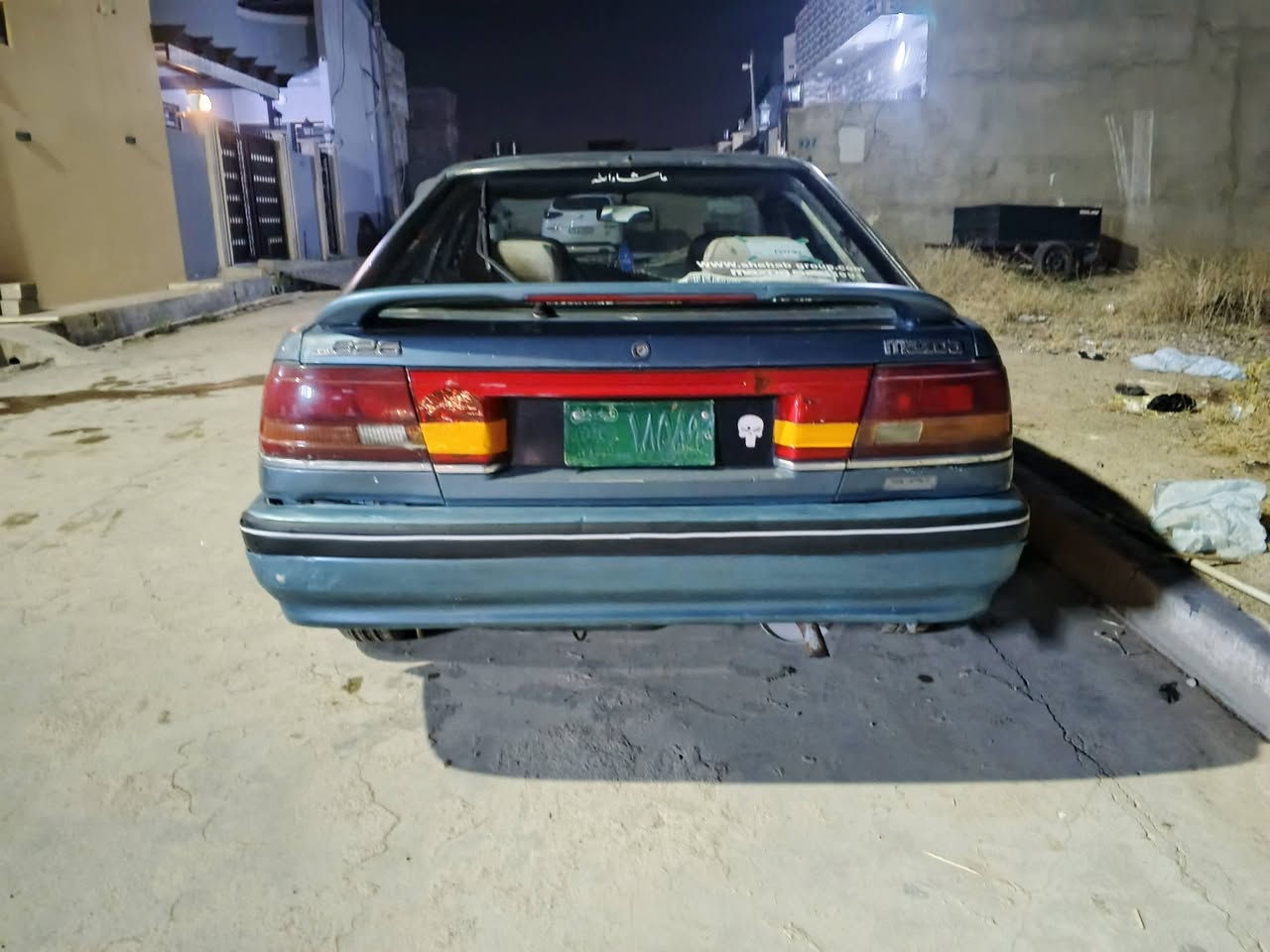 مازده للبيع موديل91 تبريد ثلج على السويج كير عادي مكينه وكير شرط طخم نضافه 90بل ميه قفل مركزي بور جامات كهرب طخم تواير جدد وايرمنيه كلها شغاله كيجات شغاله كلها السعر 27$وبيهامجال حك جيتك رقم اخضر شرط التحويل والغرمات رقم الهاتف ***********
