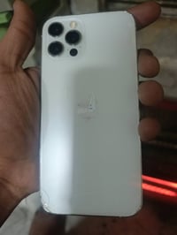 شاشة وبطارية جديدة • ضربة بالظهر • بدل اكس ماكس