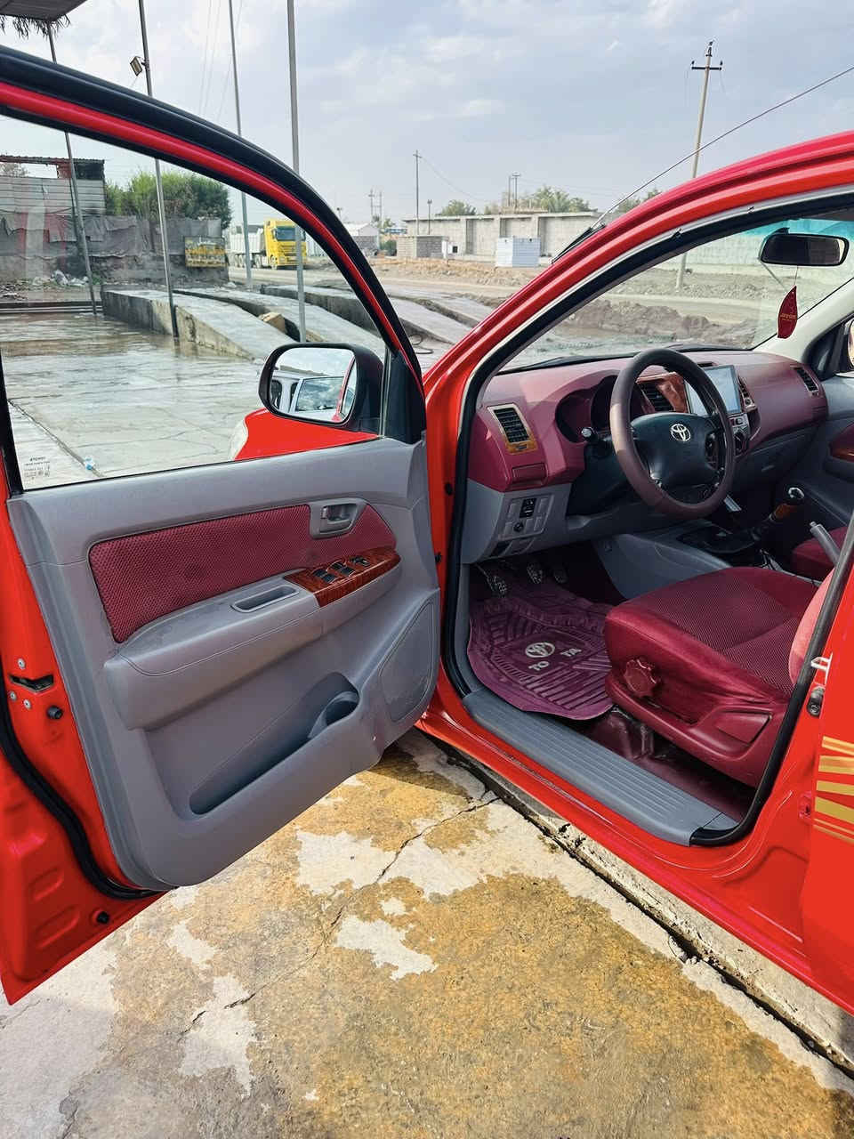 ٢٠١٠ كويتي صلاح الدين سنوية وهزة جديد صدر تايرات كامل جديد السعر ١٦٠ مكان سامراء. ***********
