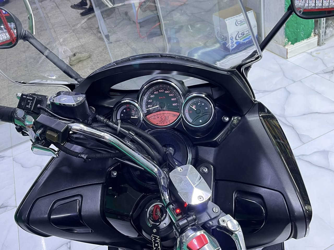 سلام عليكم تي ماكس 2011 كفاله عامه ماشيه20 الف تادفهه يدات و الاستفسار ***********
