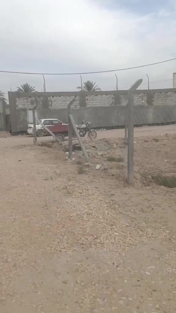 السلام عليكم 
العنوان شارع الرسول المطل على بزل حجي علي
للاستفسار الاتصال على الرقم ***********

