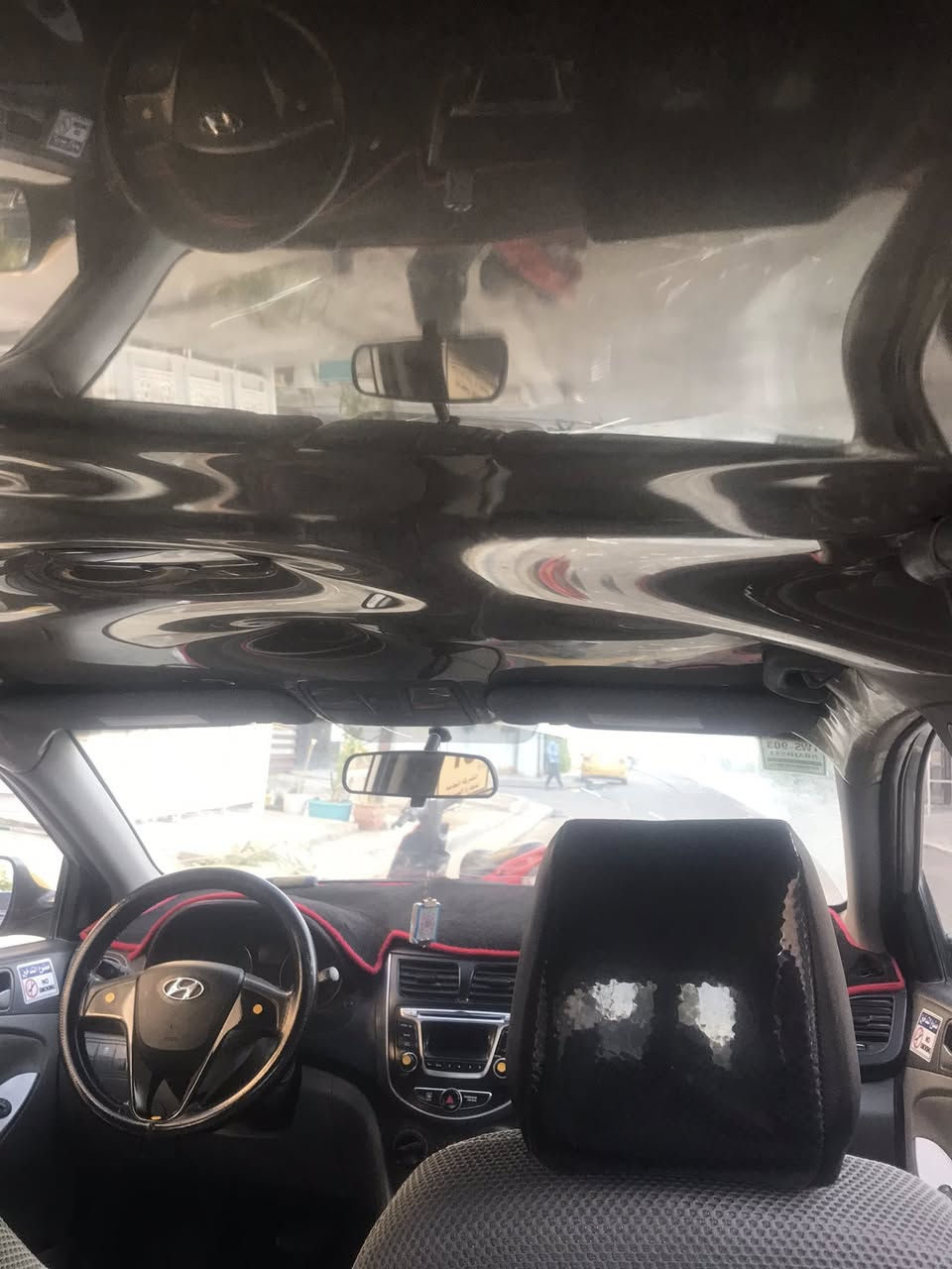 السلام عليكم اكسنت للبيع موديل 2015 السيارة باتري جديد جاهزه من كلشي مكينه او كير كفاله  مواصفات السيارة نضام ايكو و مانع انزلاق حساس خلفي  السياره جاهزه  بيه تبديل قطعتين الجنطه او الباب الي ورى السايق  او بس  السعر   78  $   او بيه مجال شي بصيط 

الاتصال  *********** 
مكان السيارة بغداد
