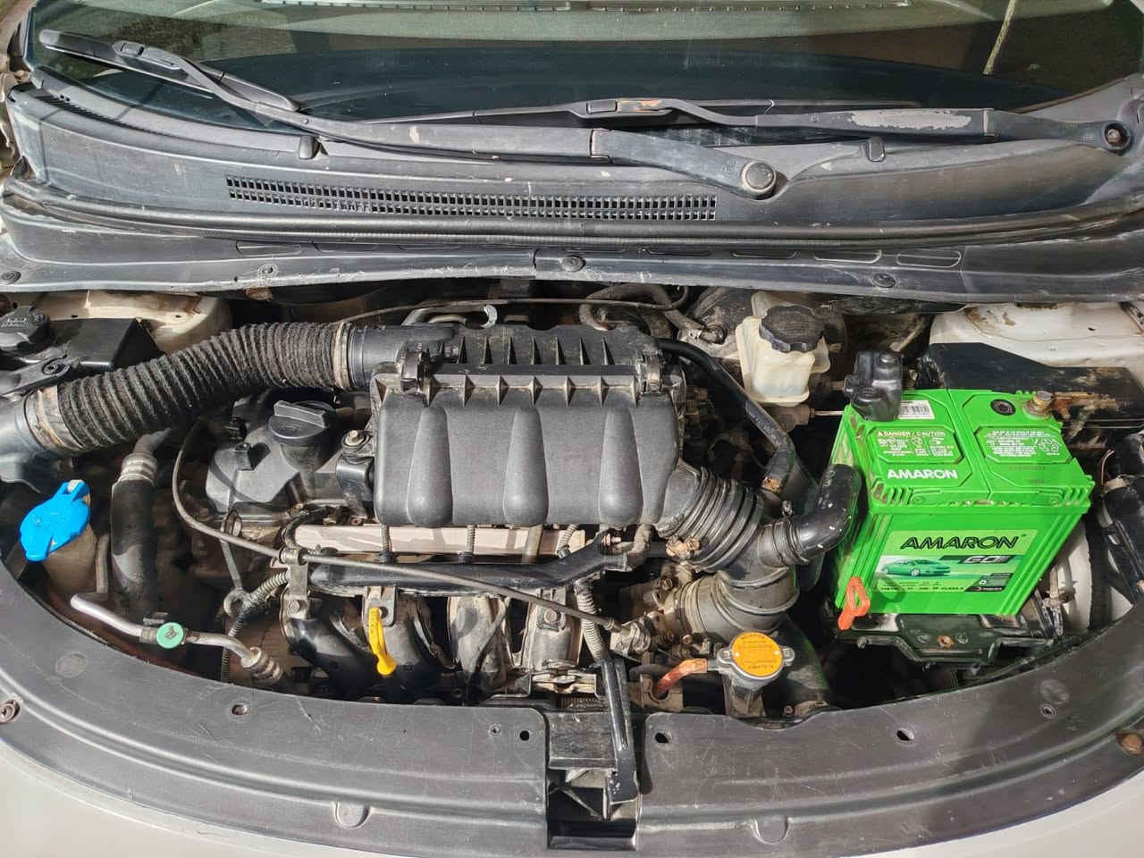 السلام عليكم
هونداي i10 موديل 2013 
محرك 1.2 المرغوب 
السياره مصبوغه عام
محرك كير تبريد بحاله ممتازة 
صدر امامي خلفي كله جديد
مكاني بغداد
السعر 66وبيه مجال بسيط

***********
