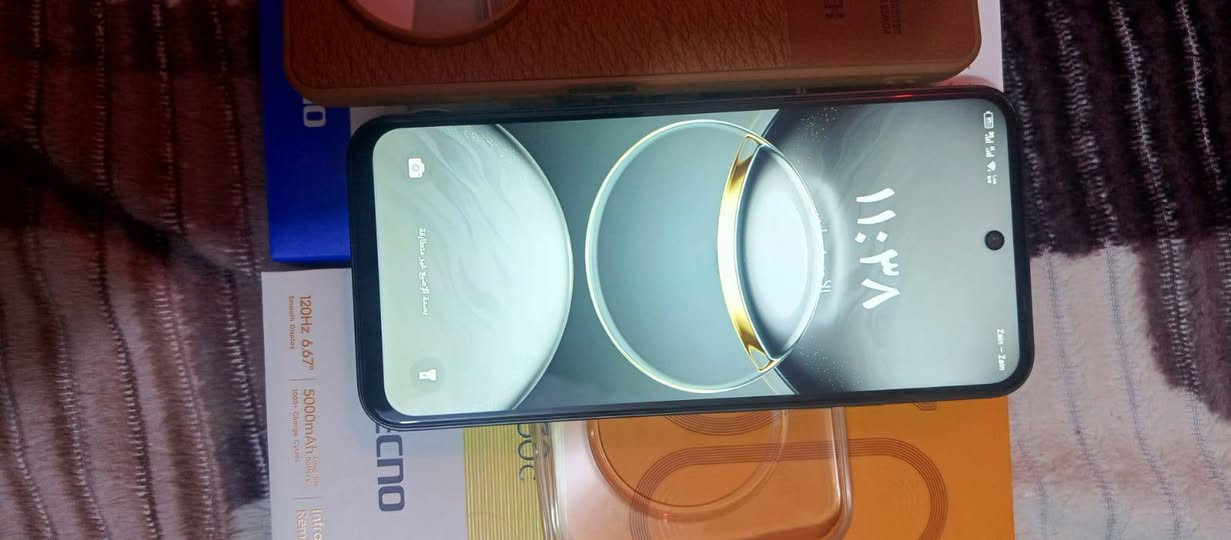 السلام عليكم تكنو سبارك 30 سي ذاكره 128رام 6 +6 كامره 50 ميكا بكسل معالج هيلو جي 81 بطاريه 5000 ملي ام جهاز يخبل صار عندي اربع ايام غراضه كلهن كاملات ويا كفر من الشركه وكفر هديه مني


**إذا كنت صاحب هذا الإعلان وتريد حذفه لأي سبب، رجاءا أرسل رسالة إلى الدعم الفني**