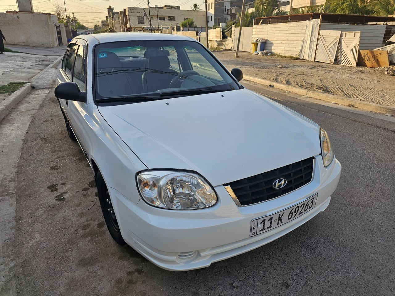 السلام عليكم للبيع
فيرنا موديل 2004 
كفاله عامه بدون صبغ 
محرك الف 1600 مكفول 
تخم تاير جديد حداديه جديده جاهزه 
رقم بغداد دولي بسمي تحويل مباشر 
مكاني بغداد العامريه السعر 63 وبيها مجال 
*********** واتساب
