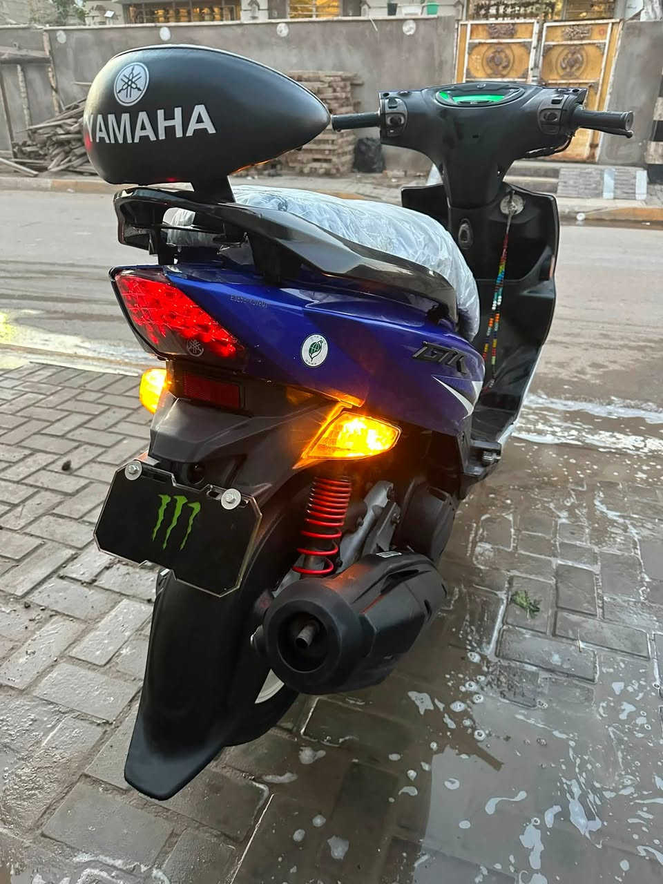 سلام عليكم جي تي ار للبيع سعر مليون ١٠٠بيه مجال نضافه 100/80عنوان بلديات رقم ***********
