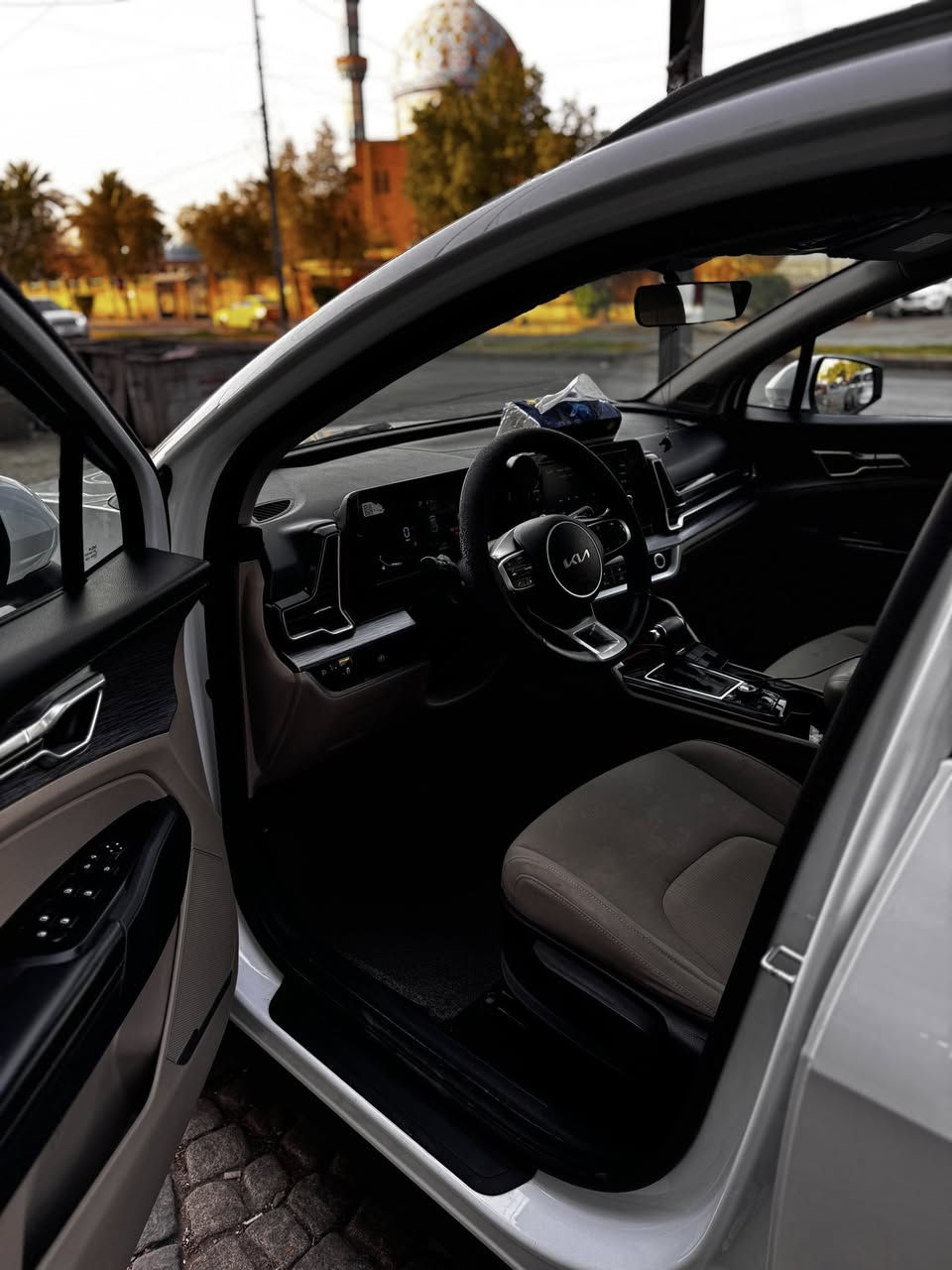 سبورتج 22 دولية ام الضمان ماشية58 مكفولة كفاله عامة بأسمي مكاني الكرادة
***********
السعر ٢٠٥
