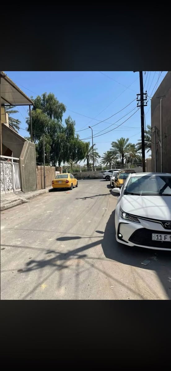 قطعة ارض للبيع
* المساحة: 83 متر واجهة 4.15
نزال 20م
📍الموقع: البنوك / مجاور الشارع
♦️الخدمي لجسر البنوك
♦️شارع عريض + تبليط جديد+ موقع مميز وقريب من الخدمات قرب القناة
***********
