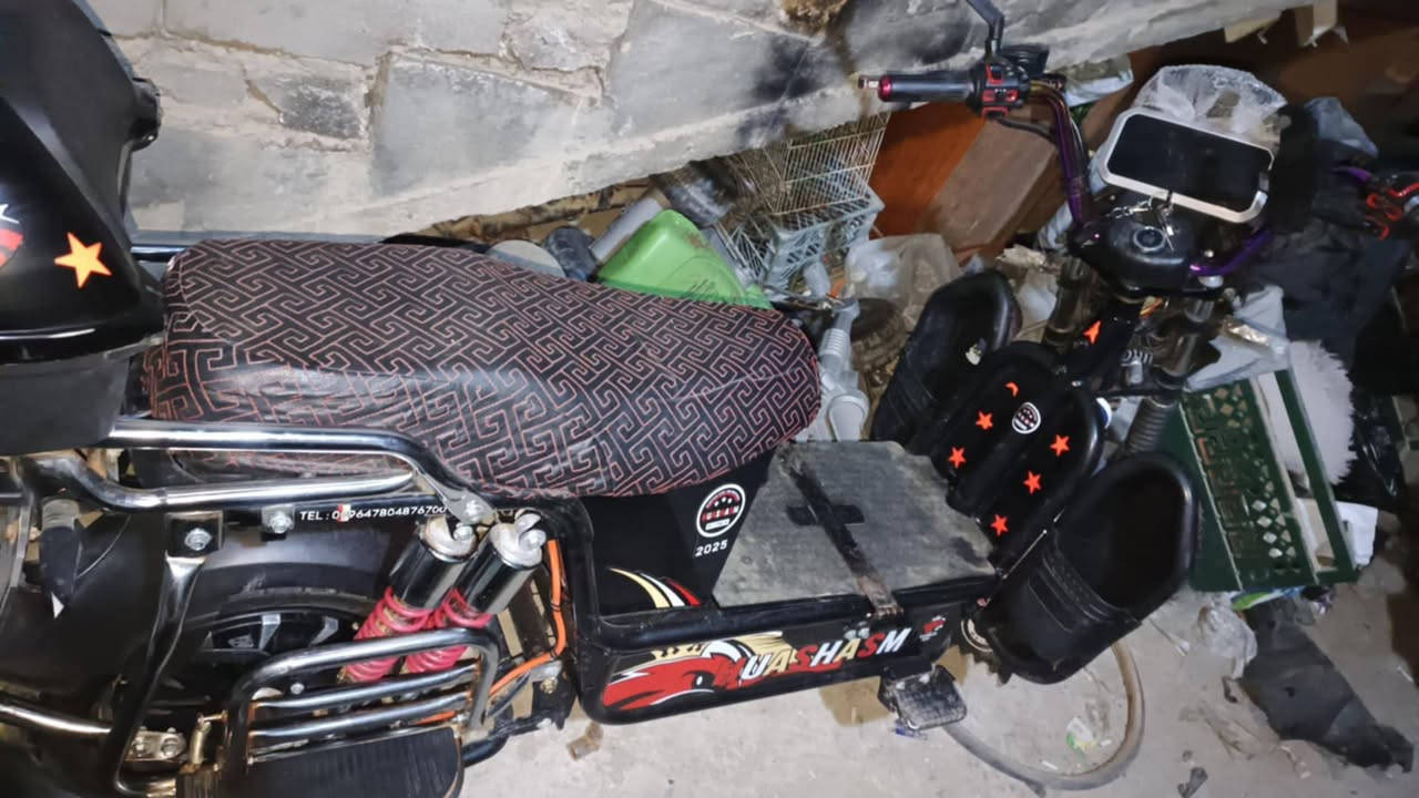 للبيع موطور شحن هيوشه 2026 لون مميز موطور حيل نضيف  6 بطاريات عل فحص
السعر 650 بي مجال


**إذا كنت صاحب هذا الإعلان وتريد حذفه لأي سبب، رجاءا أرسل رسالة إلى الدعم الفني**