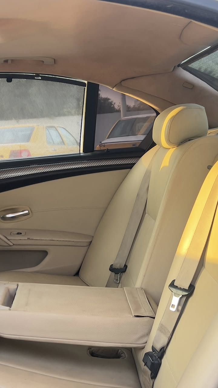 🚗 فرصة مميزة للبيع | BMW E60 موديل 2010 🔥

✨ المواصفات:
 • فول مواصفات (1/1)
محرك 3000cc N52 نوزل قصير (مرغوب )
كير كوبرا 🐍
بصمة تشغيل
شاشة
تحكم ستيرن
دوشمة جلد نظيفة جداً
بردات
فتحة سقف (سلايد روف)
وباقي موصفات BMW معروفه 

🔥 الإضافات:
 • كت M5 كامل شكل رياضي جذاب

📌 ملاحظات:
 • حادث جاملغ أيسر
 • السيارة بيها بعض النواقص 
📄  السيارة رقم بغداد 11 باسمي، تحويل  ثاني يوم
💰 السعر: 125 وقابل للتفاوض للجادين
📍 الموقع: بغداد
📞 للتواصل: ***********
