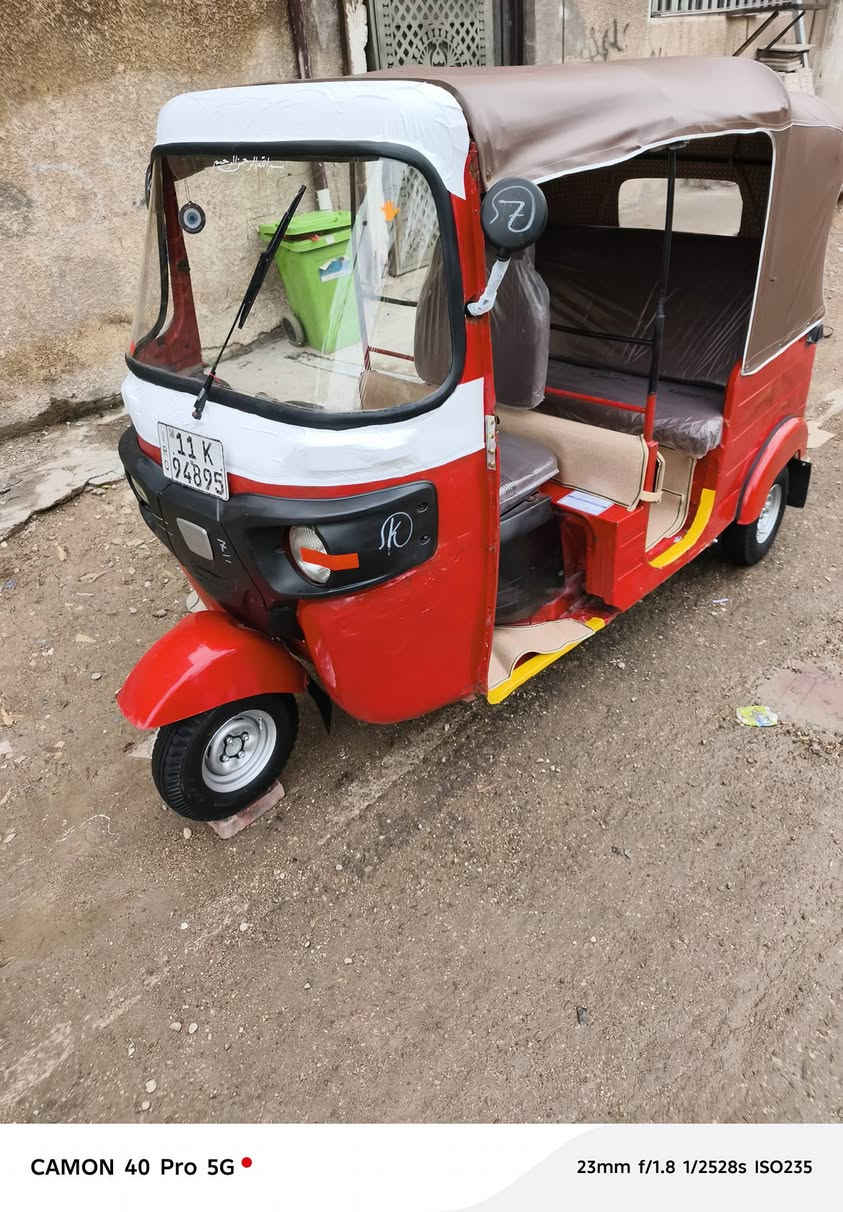 سلام عليكم تكتك موديل ١٢شهر١٢ كير مكينه خير من الله مكينه مال 20  تخم تاير جديد كهربيات كله شغاله جادر جديد جامه جديده قطره خياس مابيه صبغ عام فقط جماليه بدون معجون ولا ضربه اي نقص مابيه شراي اتصل خاص مغلق مكلف بلنشر السعر4900وبيه مجال مكاني بغداد الغزاليه ***********
