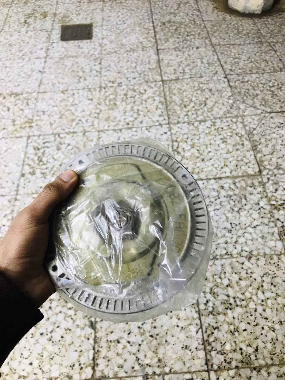 السلام عليكم غراض ستاركس 19للبيع جدد الشراي يراسلني خاص ***********رقمي
