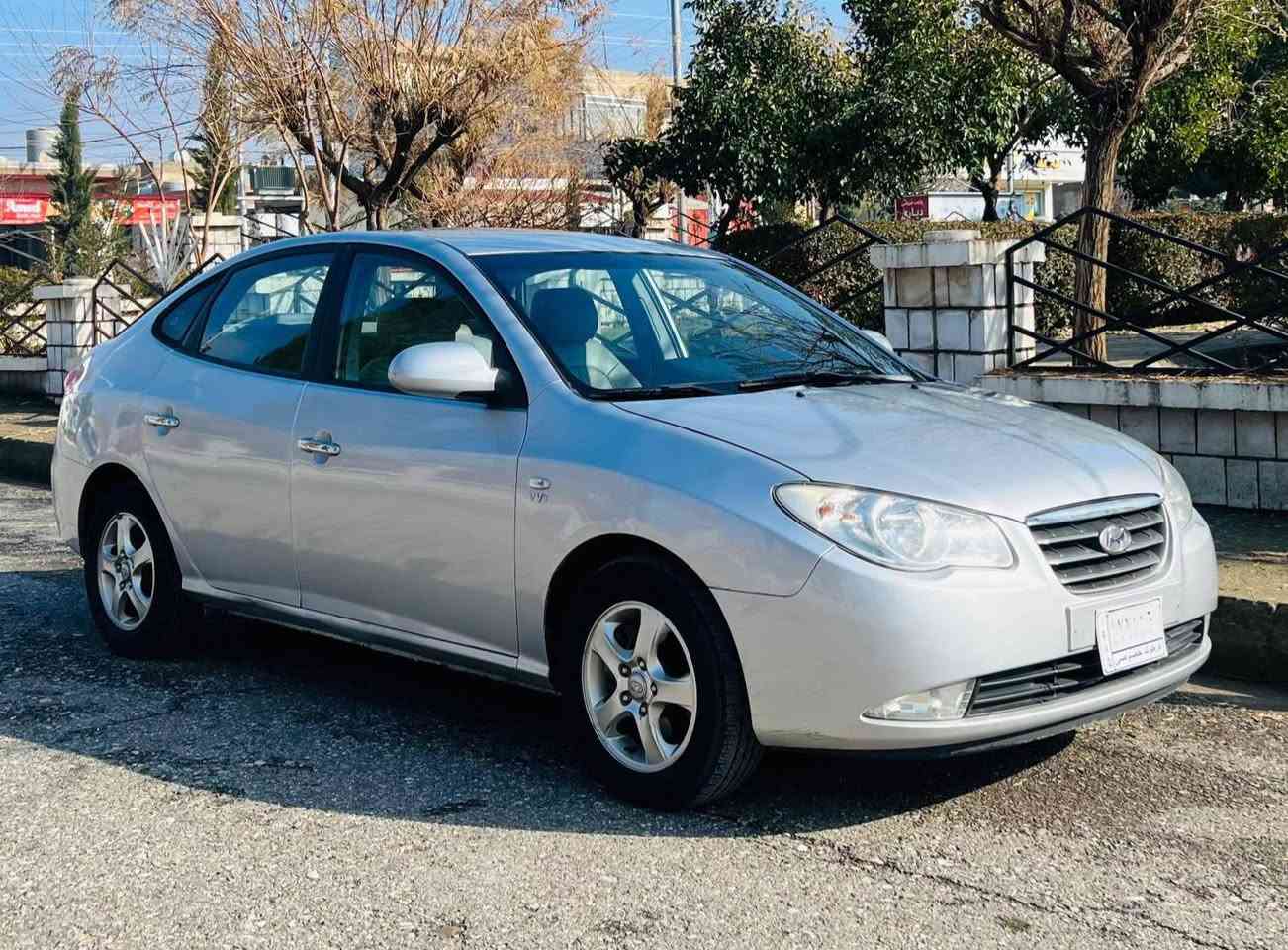 هۆندای ئەڤانتی 2007  گێر ئۆتۆماتیک 
مەکینە بجوکی دکشن بەرز
گێڕومەکینە بەشەرت
بێ دەعم ولێدراو
سەیارەکە نمونەیە لەجوانی
کامل مەسروف کراوە

سعر لە کۆمێنت داوابکە ڕاستەخۆ بۆت دیت 📩 

سەیارەكە مالی دۆستە 

ژمارەی خاوەنی 
***********
***********
شوێن:قەلادزێ
