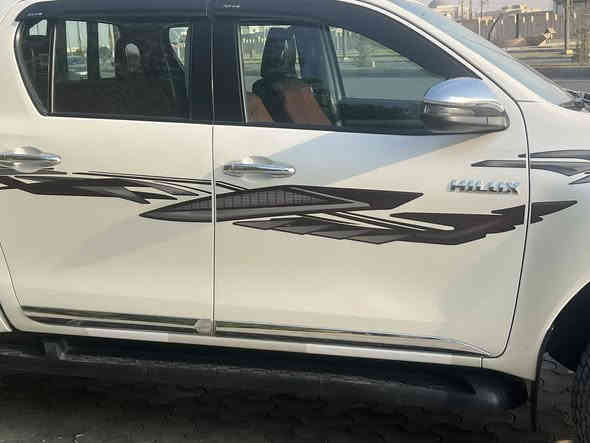 السلام عليكم تيوتا هايلوكس موديل 2021سعودي
رقم اربيل الجديد 
4سلندر 2700
فول مواصفات 
مكفولة كفاله عامه 
ماعدى بارد بسيط بالبدي جهه اليمنى
السعر 315
وبيها مجال 
العنوان الفلوجة 
***********
