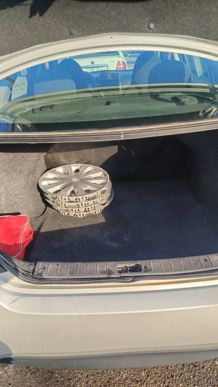 للبيع فيرسا 2017
سياره جديده 
ضرر فقط جاملغ خلفي بدون دواخل
غير الضرر بدون اي صبغ 
طخم تاير جديد 
بجم كبس 
هزه سنويه جديد
كير شرط 
مكينه شرط 
ماشيه 58
للتواصل 
***********
لل
