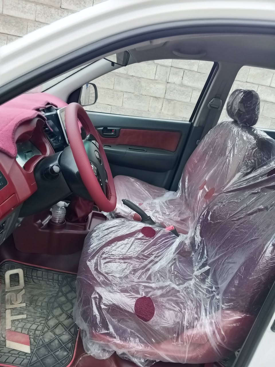 مەرزییە 2012 پارچە ڕەشە ...‌😌
ڕەقەم و سەنەوی تازەیە تا 2027/4 ڕەقەمی تازە
شاشە ئایپاد ...کامێرایە ...ئاوێنە ئیشارەت...قفڵ مەرکەزی
280 هەزار ڕۆشتوە و مەکینەی کراوەتەوە ..بەشەرت😘
لەسەر ساغی پارچە ڕەشە ...شان و سەقفی بەشەرت 
بۆدی بیلادیە ....نموونەیە لە جوانی و پاکی 😇
*********** واتسئەپ ..... ماڵی دۆستە 
*********** ڤایبەر ..... ئەدمین 😍
