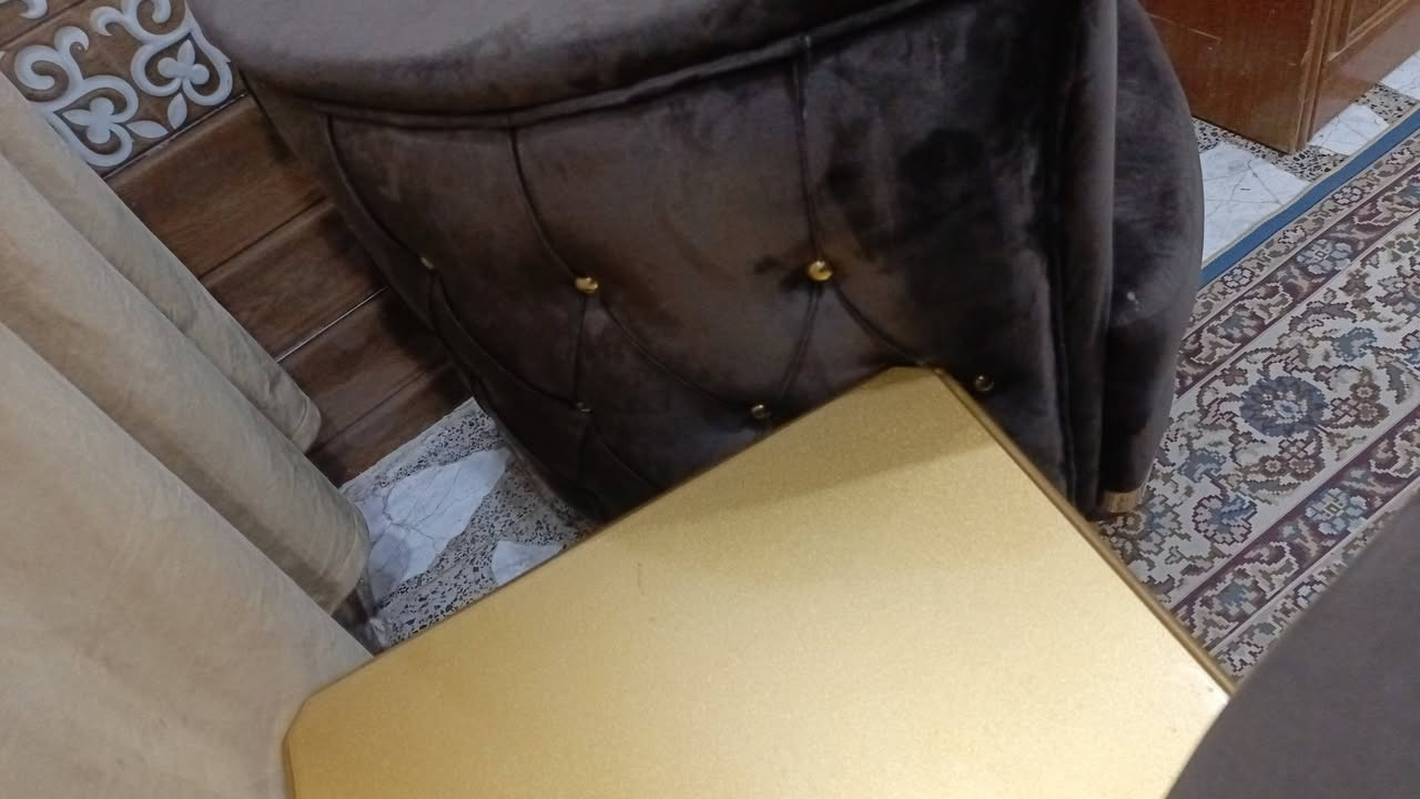 نص تخم تركي نضيف جدا جدا 225 مكان حي الجهاد الرفاق بغداد ***********
