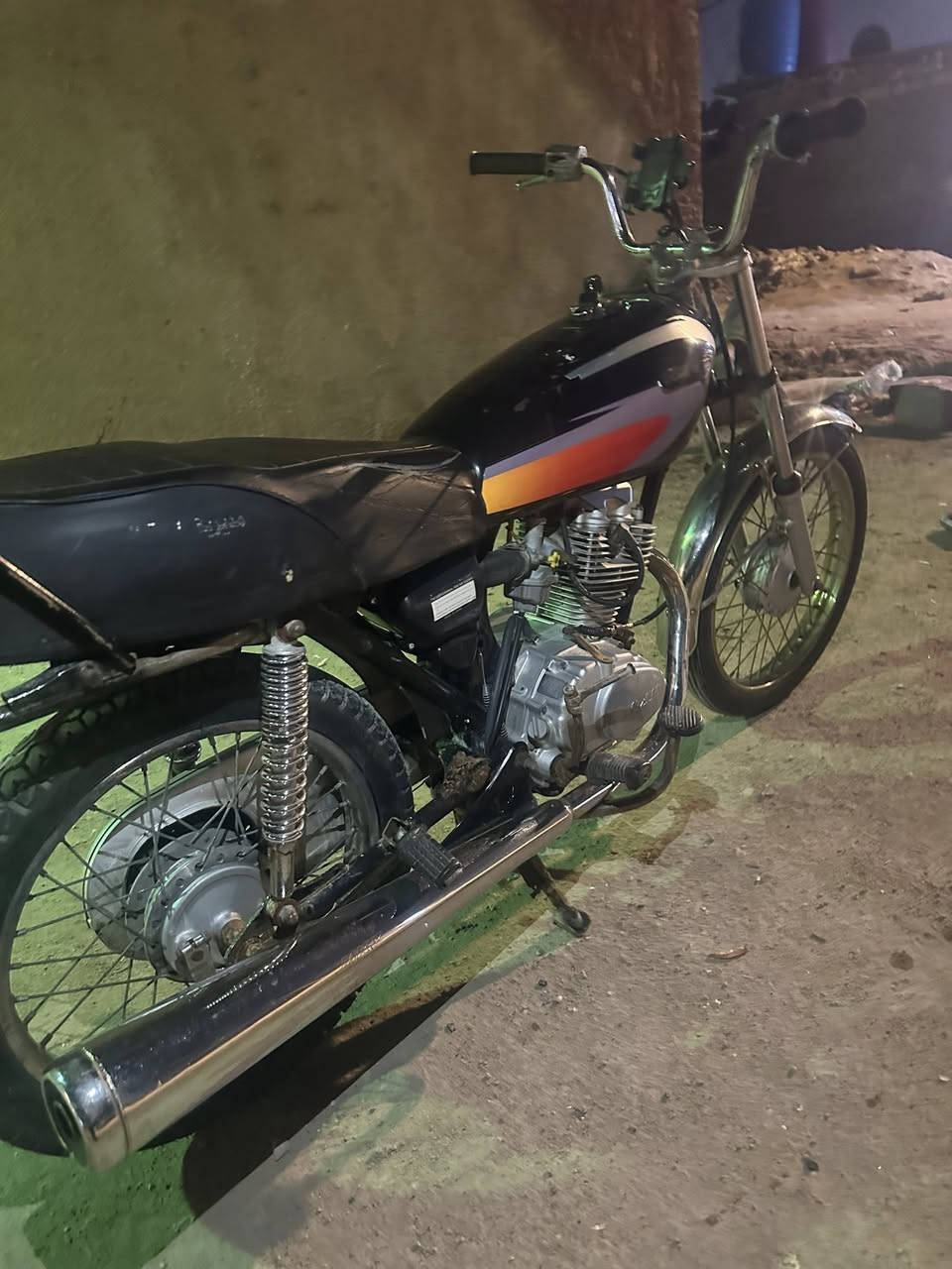 سلام وعليكم شباب دراجه لبيع ادوات مكفوله من بوكه ***********رقمي سعر350
