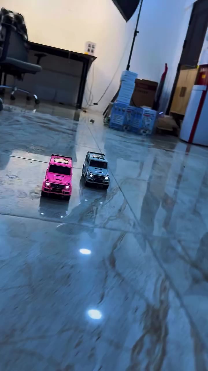 🚙 سيارة جي كلاس المعدنيـة بتفاصيل تخطف الأنظار

✨ أبواب وكبوت تُفتح + إضاءة واقعية

💪 هيكل حديد قوي يدوم طويلاً

🎁 هدية مثالية للأطفال وعشاق السيارات

🎨 متوفرة بعدة ألوان فخمة

🧠 تنمّي الخيال واللعب الإبداعي

📦 اطلبها الآن قبل نفاد الكمية


**إذا كنت صاحب هذا الإعلان وتريد حذفه لأي سبب، رجاءا أرسل رسالة إلى الدعم الفني**