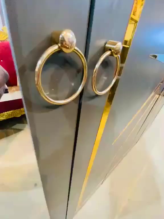 غرفة نوم تركي مستعمل
تتكون من👈 7👈قطع 
نضافة👈 90%💯👌
السعر 👈600👈ألف فقط 
مع نقل وشد داخل بغداد مجاني


**إذا كنت صاحب هذا الإعلان وتريد حذفه لأي سبب، رجاءا أرسل رسالة إلى الدعم الفني**