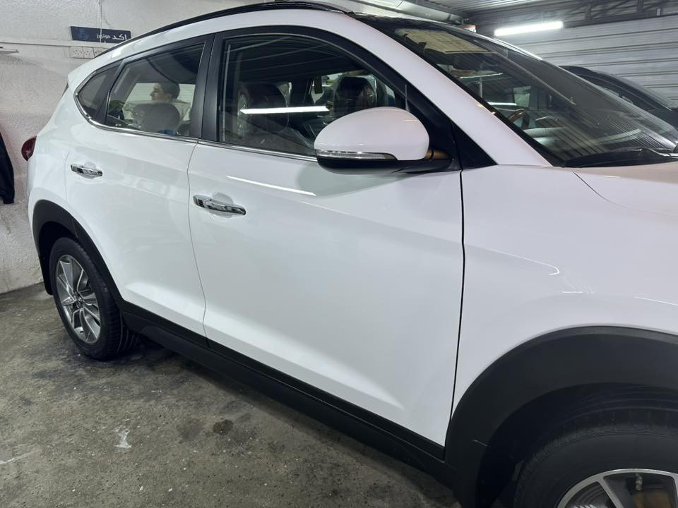 سلام عليكم توسان ٢٠١٨ خليجي بانوراما تحكمات صاج شاشه عطلات مري شفط لد صباحي ويلكب يدات كروم ٣انظمه كير محرك 2000 كير محرك كفاله ماشيه ١٢٣ الف حقيقي سيارات جديده جداً بيهه طخه بل جاملغ اليسر مبدل ابلادي سياره بدون صبغ وبارد اربع اصابع فقط بيهه سونار رقم بغداد العنوان شهداء البياع السعر ١٨٣مجال بصيط رقم هاتف *********** غير متواجد على فيس خابر وتدلل سيارة احله من الصور
