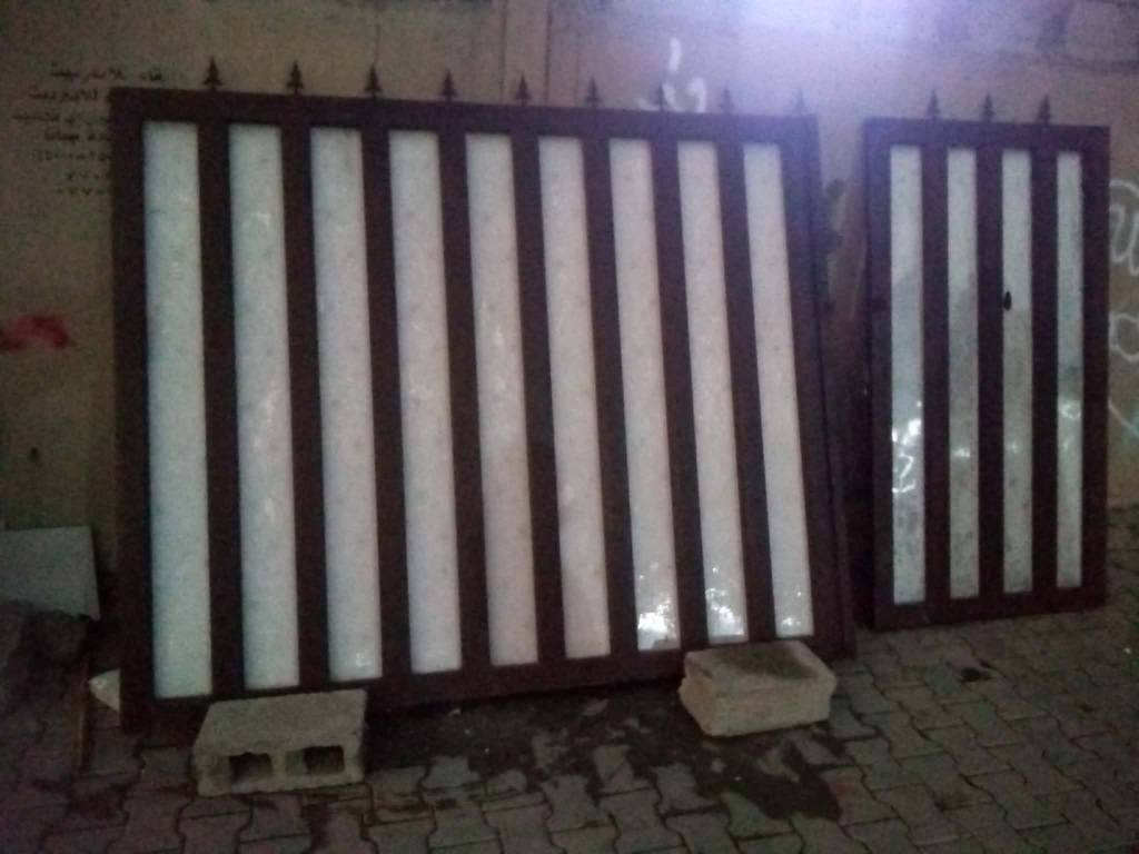 باب سلايت كامل نظيف مابي عيب شراي اتصل ***********
