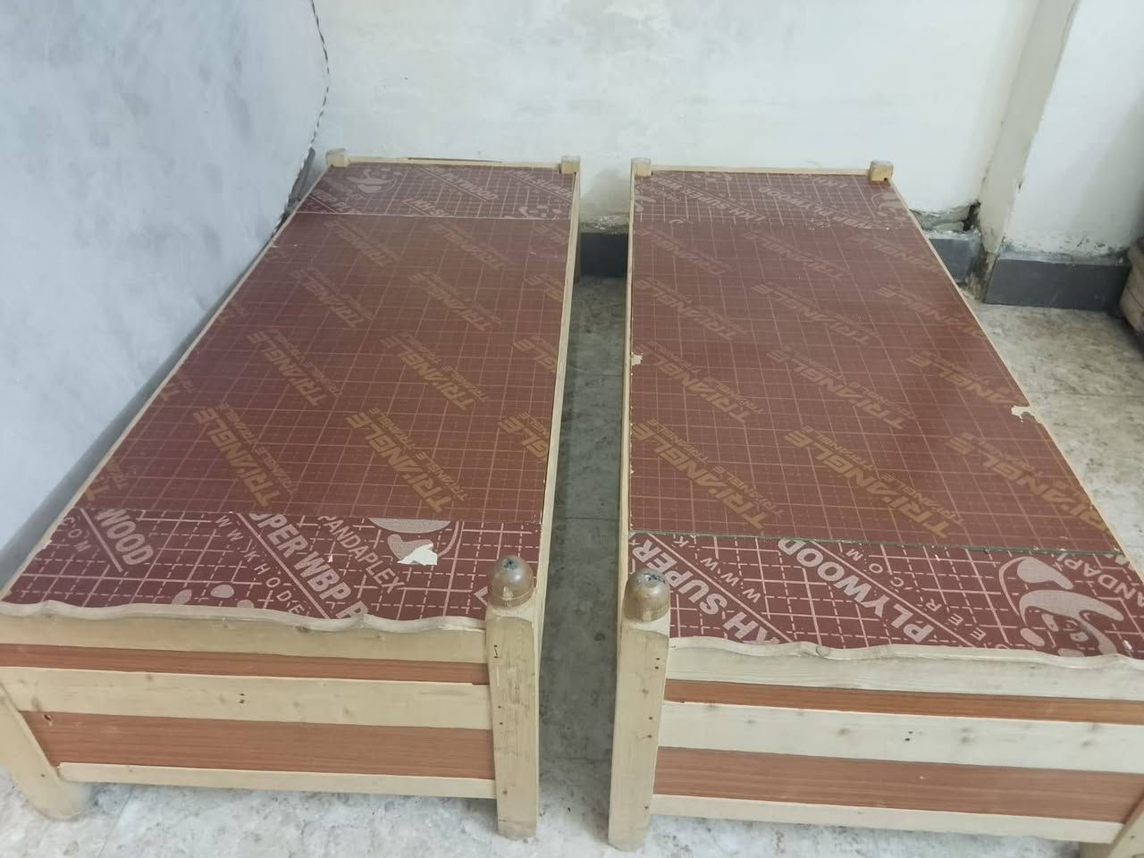 جرابي خشب للبيع نضيفات  سعر الوحده ٦٠ مكان حي جهاد


**إذا كنت صاحب هذا الإعلان وتريد حذفه لأي سبب، رجاءا أرسل رسالة إلى الدعم الفني**