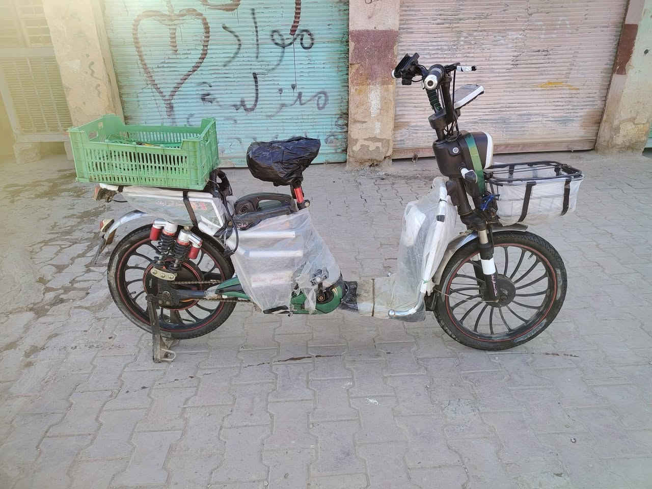 السلام عليكم
يوجد بايسكل شحن للبيع 
كلشي شغال بية بسعر 
٢٧٠ الف وبي مجال


**إذا كنت صاحب هذا الإعلان وتريد حذفه لأي سبب، رجاءا أرسل رسالة إلى الدعم الفني**