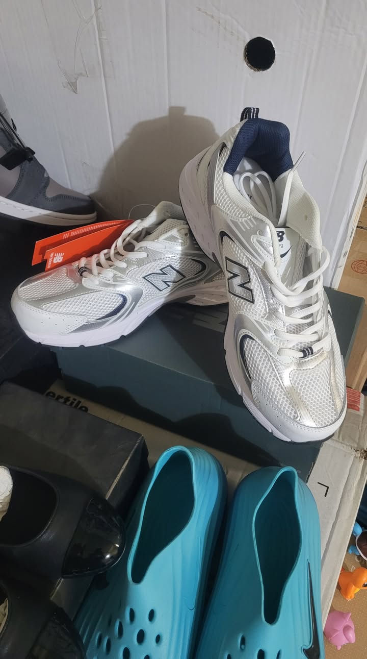 كل قطعة وسعرها ... دزلي صورة ادزلك سعر


**إذا كنت صاحب هذا الإعلان وتريد حذفه لأي سبب، رجاءا أرسل رسالة إلى الدعم الفني**