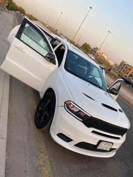 دورنكو 2018 R/T وارد امريكي ابيض فول مواصفات 1/1 حادث جاملغ وبنيد صبغ بدون ايرباك شاصي لغد مكفول كهربائيات مكينة كير مكفول
المواصفات
 • النوع: دودج دورنكو (Dodge Durango)
 • الموديل: 2018 
 • الفئة: فل أوبشن 1/1
 • نوع الدفع: دفع رباعي (4WD)
 • اللون الخارجي: ابيض
 • اللون الداخلي: اسود
 • عدد الكيلومترات: 90 mi
 • الحاله سياره جديده احلى من الصور 
 • بصمة 
 • شاشة كبيرة 
 • كاميرا خلفية + حساسات أمامية وخلفية
 • فتحة سقف
 • مقاعد جلد كهربائية تدفئة تبريد 
باب خلفي كهرباء 
جاهزه من كلشي رقم بغداد تحويل مضمون باسمي بيع السعر 240وبيها مجال قليل جداً *********** بغداد
