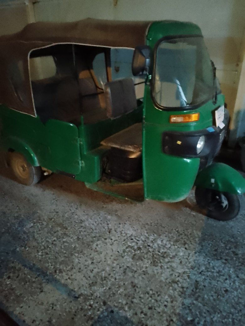 تكتك 22شهر 3بلسنويه تقرا21شهر12
كفاله عامه من صبغ ومعجون بس دوس الاماميه معمرهسعرهه8500وبيها مجال قليل***********
