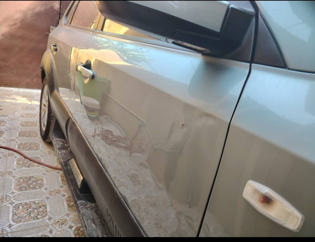 توسان ٢٠٠٩ خليجي بيهة ضربة باب الصدر عكس السايق تصليح عالبارد موجودة ديالى بعقوبة السعر ١٠٥ ورقة للإتصال ***********
