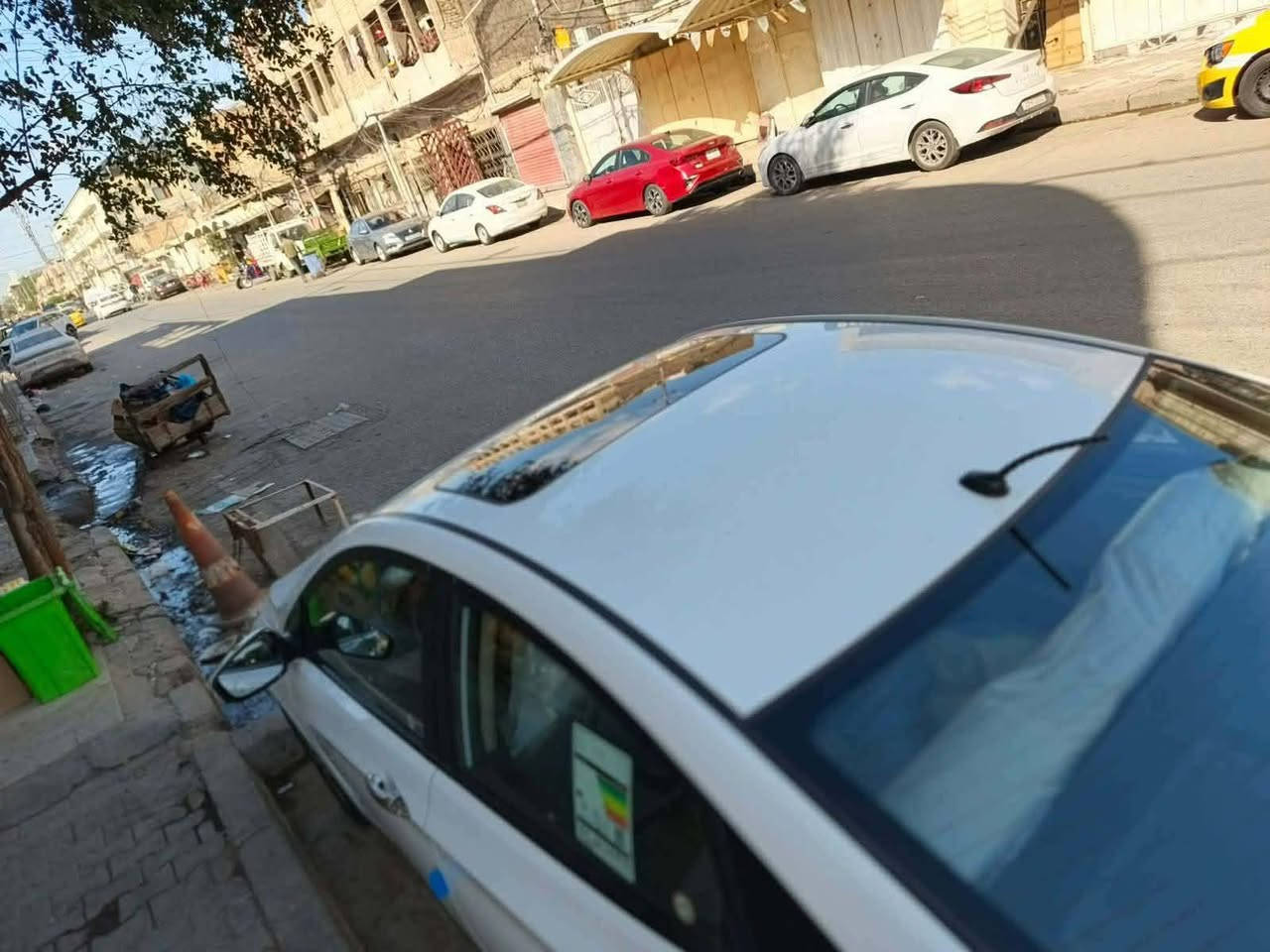 سياره اكسنت موديل 2018 محرك 1600ماشيه 67 رقم بغداد بسمي رقم الهاتف ***********
