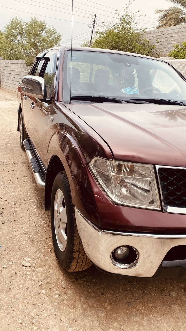 سلام عليكم /
بيكم نيفاره 2009 كيرعادي  محرك بلادي مفتوح 
محرك 2400 تبريد ثلج صدر امامي خلفي جديد تخم تايرات ويل كب اصلي شاشه كامره ريمونت سنتر لك جام كلشي شغال رقم سليمانيه دولي الجديد سنويه لغاية 2029 سياره ناعمه ونشطه كلش بدون اي نقص بدون ضرر فقط بيها صبغ كدر شبرين بالجامرلغ الخلفي بدون دواخل

مكاني ديالى بعقوبة ناحية العبارة 

***********
