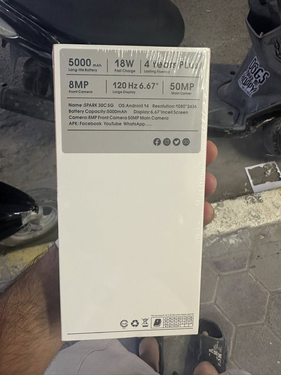 السلام عليكم
تكنو 30 c
باب ثاني نوعيه جيده جدا
جديد غير مستخدم فقط مفتوح 
 ذاكره 512 
داخليه 16
 مكتوب ع كارتون ضمان 4 سنوات  ييجي ويا كفر ولزكه  وسماعات وشاحنه 

اخوان لجهاز جديد وغير مستخدم 
سعر 120 وبي مجال قليل 
بغداد الاسكان


**إذا كنت صاحب هذا الإعلان وتريد حذفه لأي سبب، رجاءا أرسل رسالة إلى الدعم الفني**