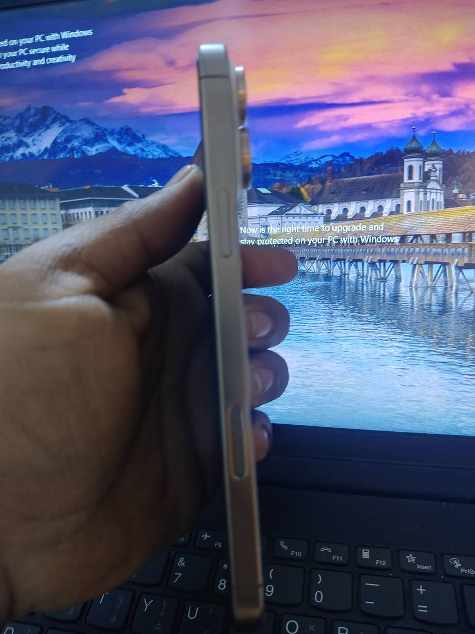 سلام عليكم
ايفون 16برو ماكس شرق اوسط ذاكره 256

بطاريه 96 الجهاز نظيف بدون تصليح او تبديل

بيه زلغ بسيط بالشاصي موضح بالصوره 

السعر 1225000

*********** بصره ابي الخصيب
