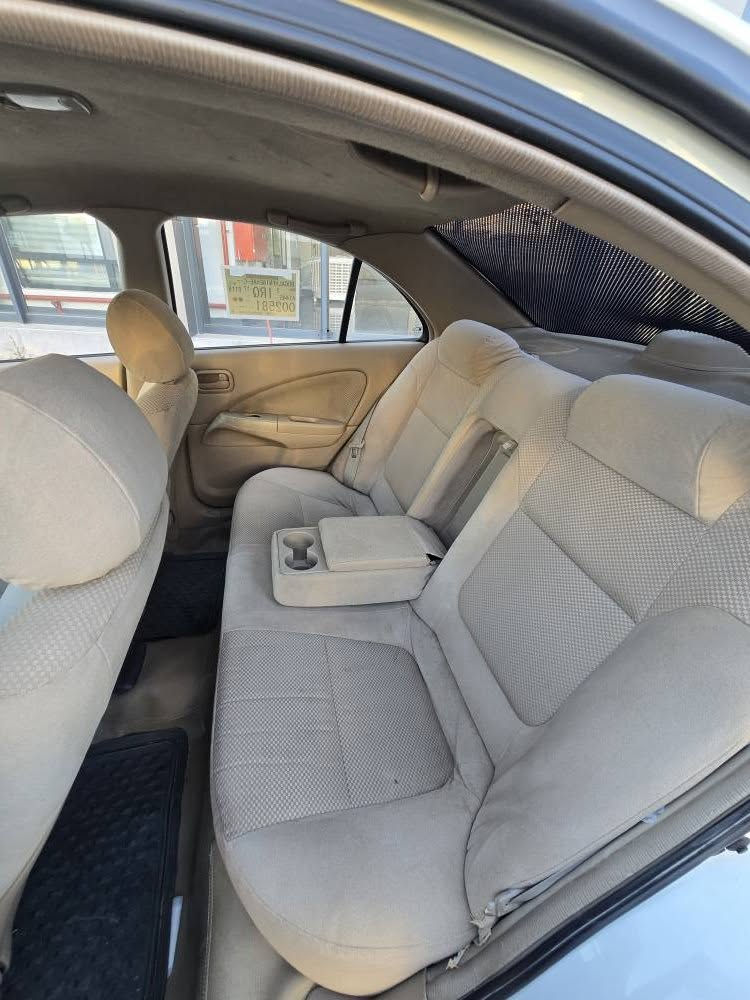 سلام علیک 
nissan sunny 2009 
ئۆتۆماتیک چوار جام کارەبا 
زۆرجوانو پاک ماوەتەوە
95 000 km حەقیقی ڕۆشتوە
کەلە و عەینە 
پەڵەیەک بۆیاخی هەیە سۆنەرم داناوە
گێڕو مەکینە بەشەرت نەکراوە
تەبرید بەشەرت
یەک دینار مەسرەفی تێدا نیە
شوێن : سلێمانی
***********
102 گەڵاو مەعامەلەیەکی کەم السليمانية, العراق

