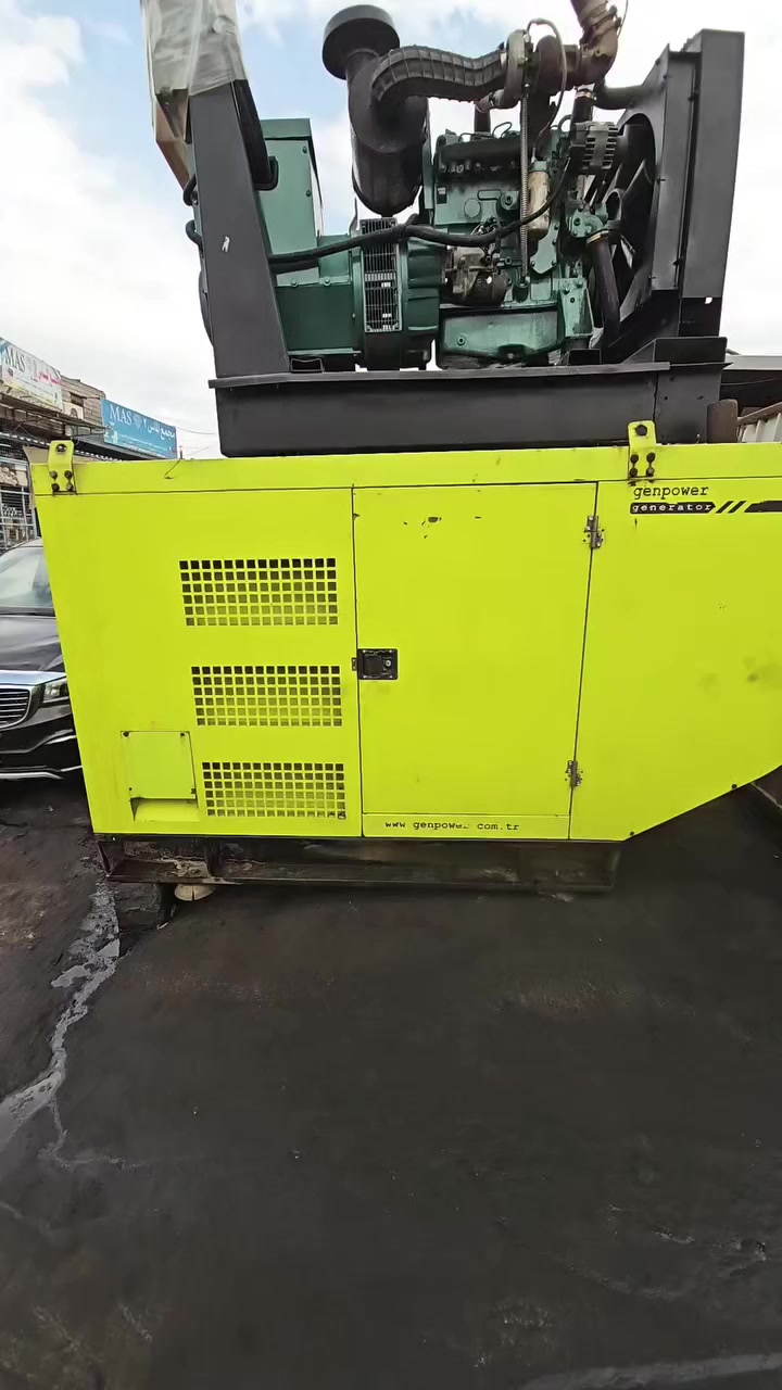 Volvo penta 94.5kva
مكينة تتحمل اكثر من 150amp 
كاتم 100/100 
الضمان 10 ايام 
للاستفسار ***********77
متوفر من 20kvلل550kva
