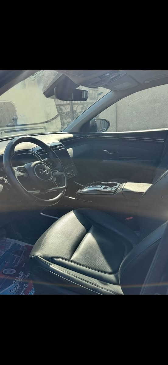 السلام عليكم
توكسان وارد امريكي للبيع لمتد  مديل2024 هايبرد 
للتواصل عن طريق الواتساب ***********
مكاني بغداد
السعر 190
