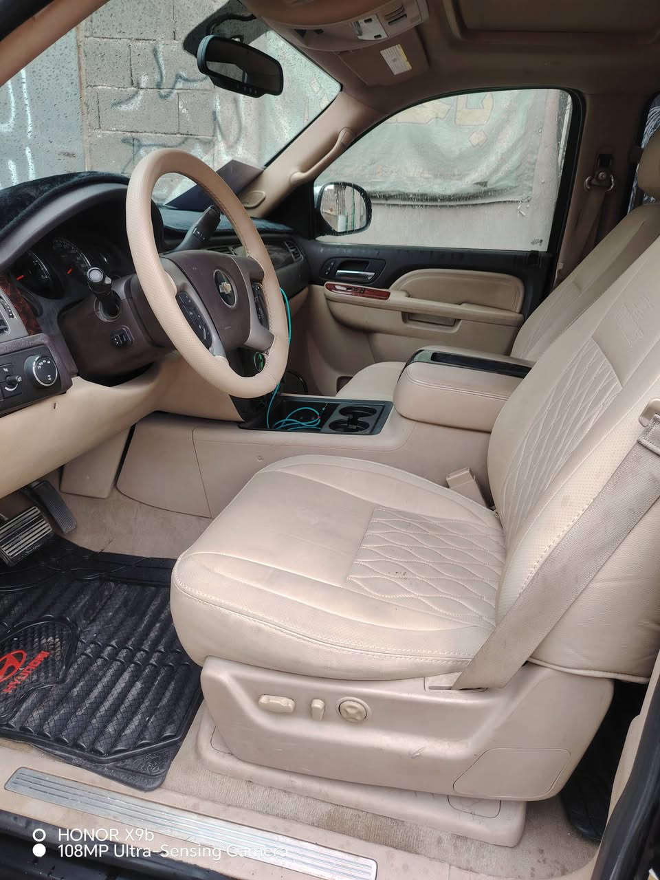 السلام عليكم
أدوات أدوات
تاهو 2011 للبيع
مكاني بغداد مدينة الصدر(***********)
